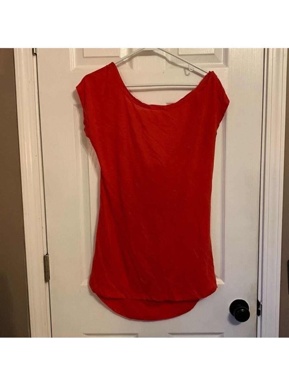 Women’s unbranded Small Red tunic